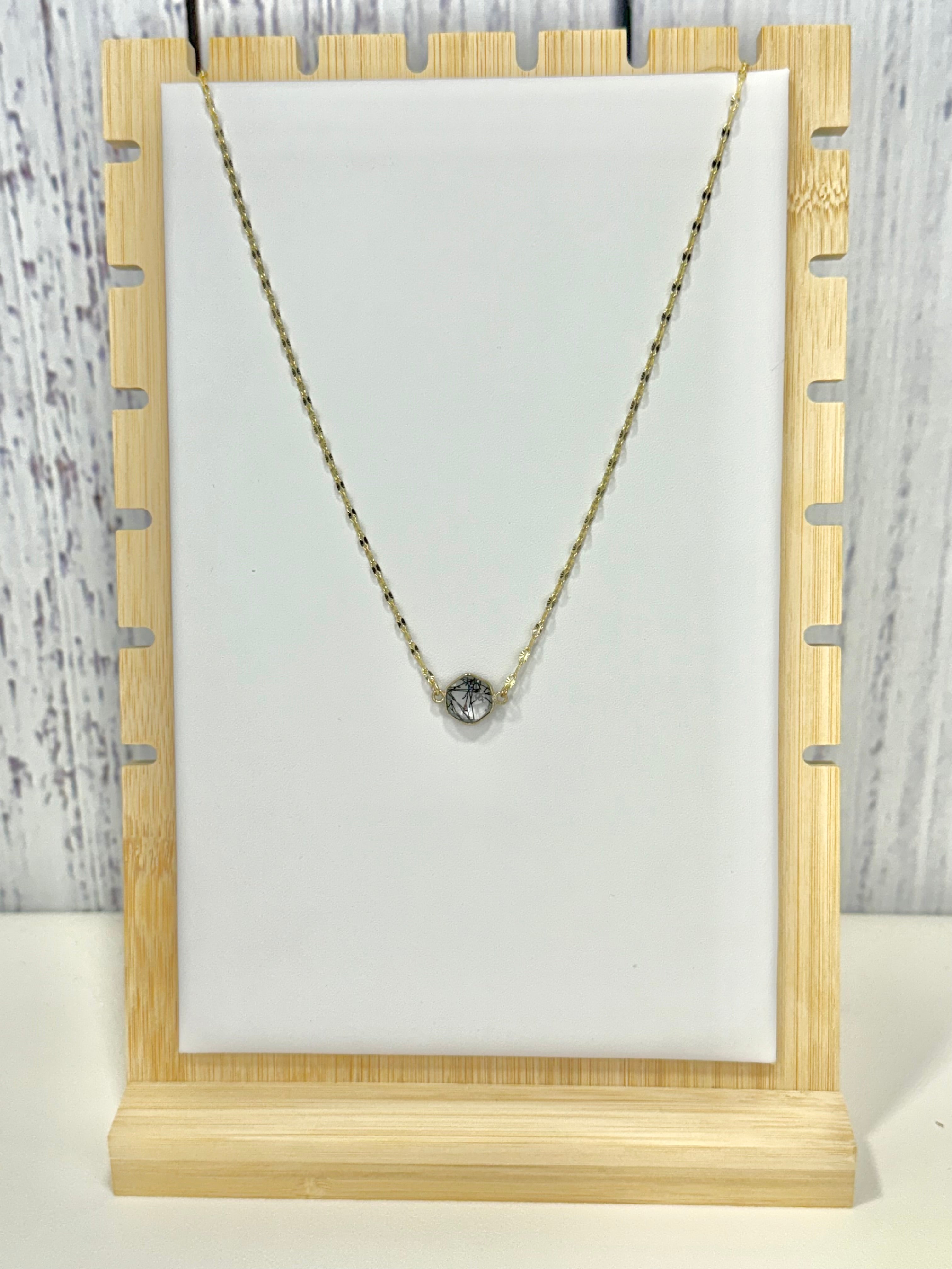 Black Tourmaline in Quarts Pendant Necklace￼