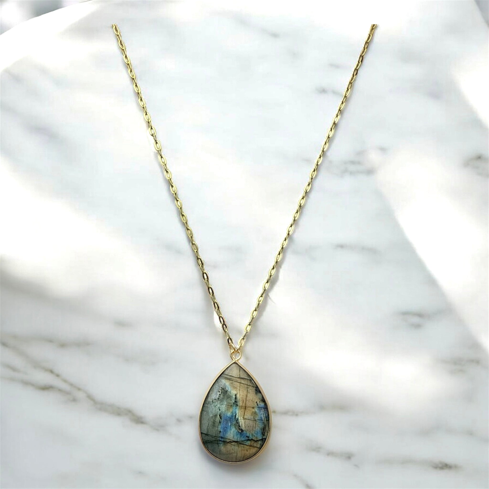 Labradorite Pendant necklace