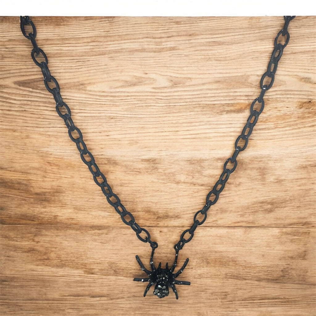 Black spider luxe necklace